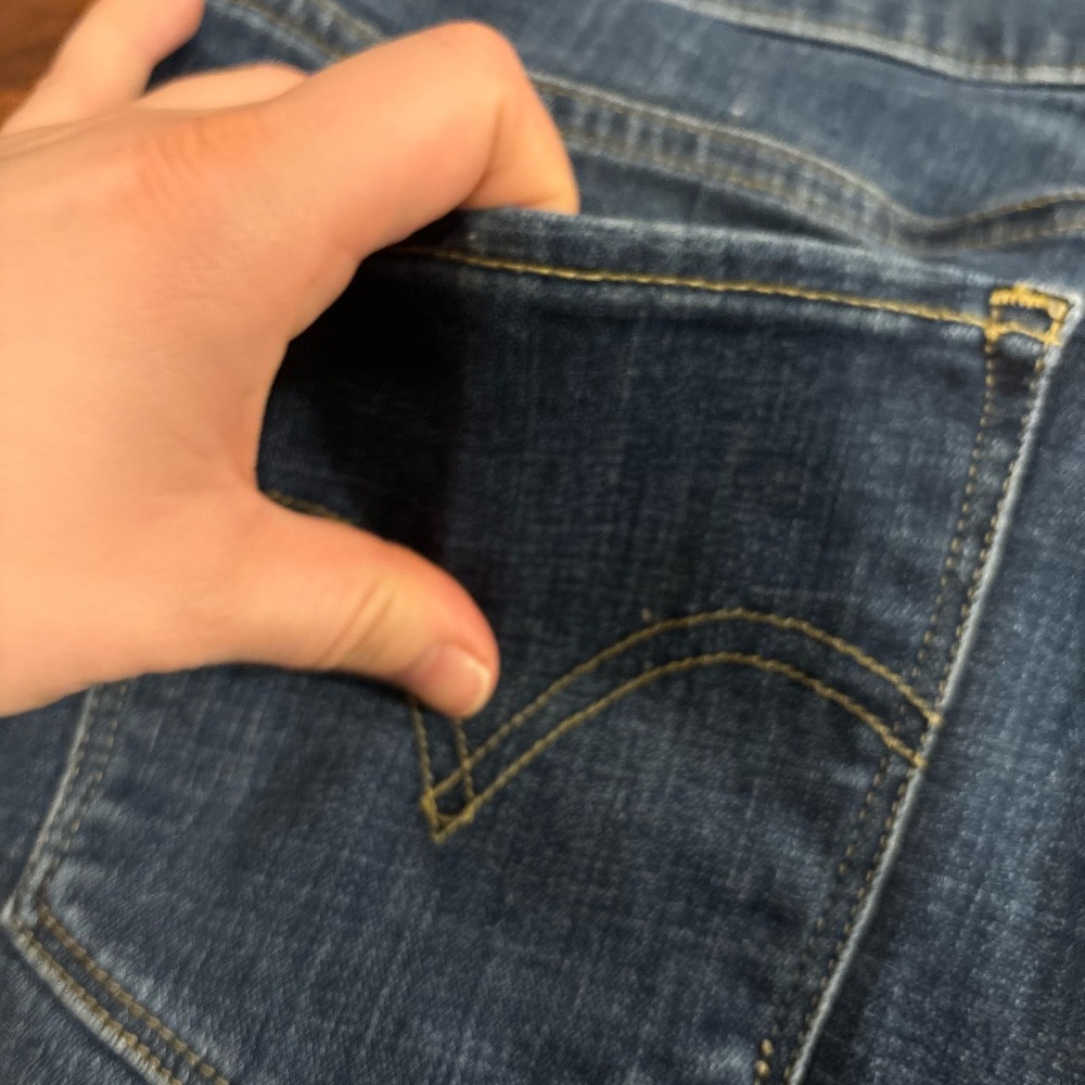 LEVI’S CLASSIC CAPRI JEGGING - Picture 12 of 13